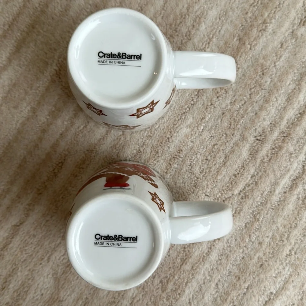 Set of 2 Crate & Barrel GINGERBREAD MAN Skating Snowflakes Coffee Cup Mug 4 1/2